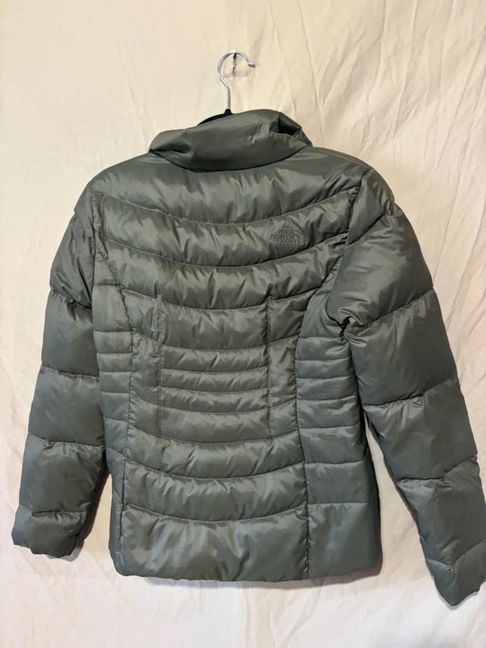 North face jacket - Picture 3 of 3